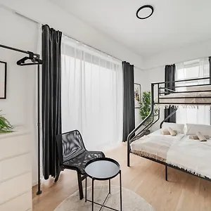 Chic By Home2 Hostel Wiedeń